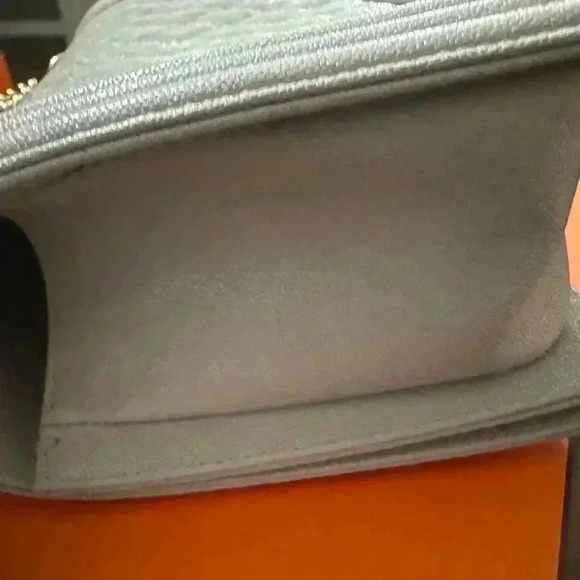 CHANEL New full set Chanel Grey hard to find color medium boy bag - Picture 4 of 13